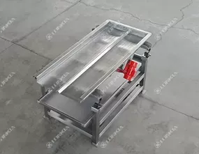 Vegetable Dewatering Machine